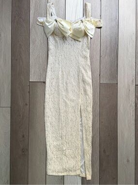 sachin and babi light blue dress Maison Close Nuit Infinie American-Dollar Midi Dress in Black main image 0